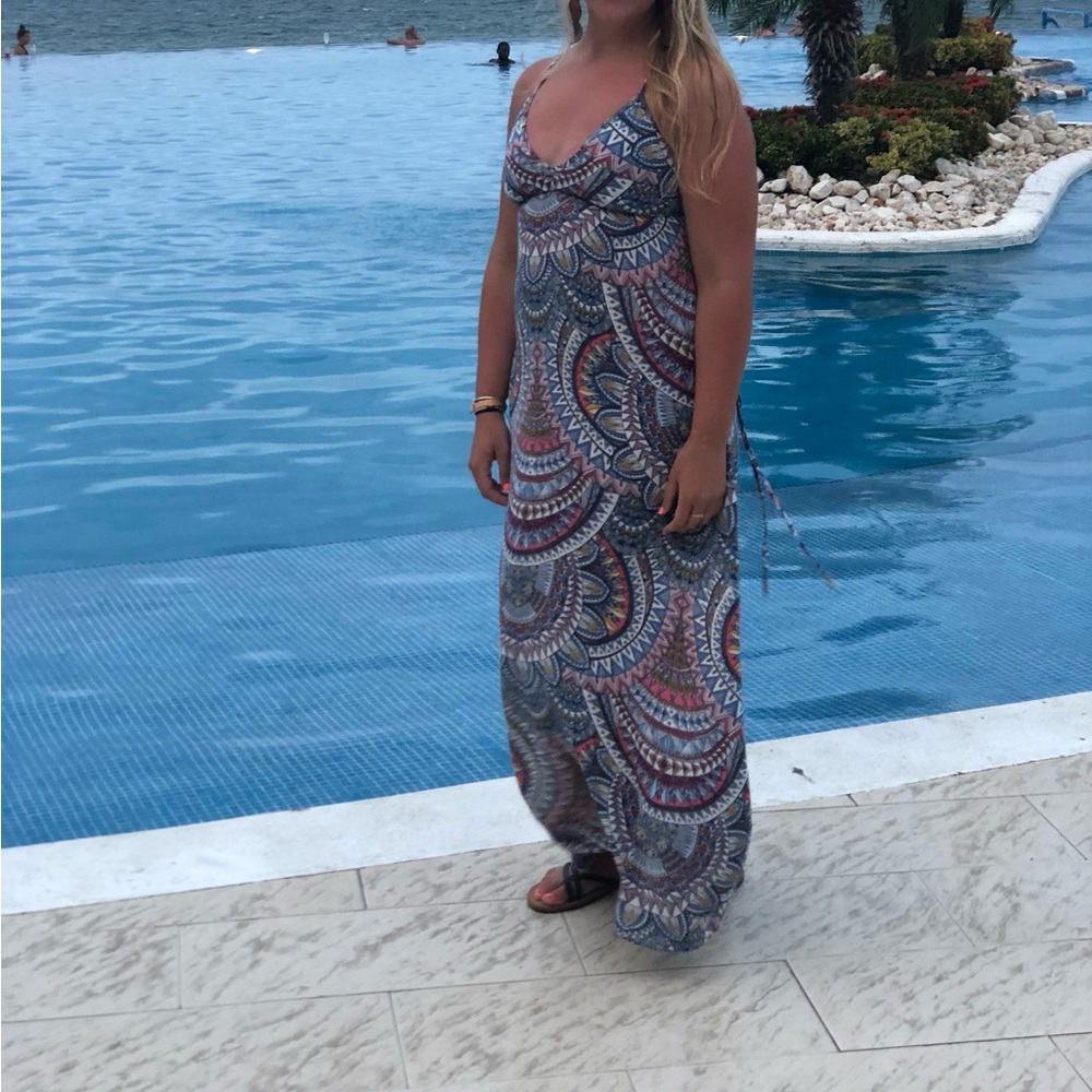 Billabong maxi dress like new